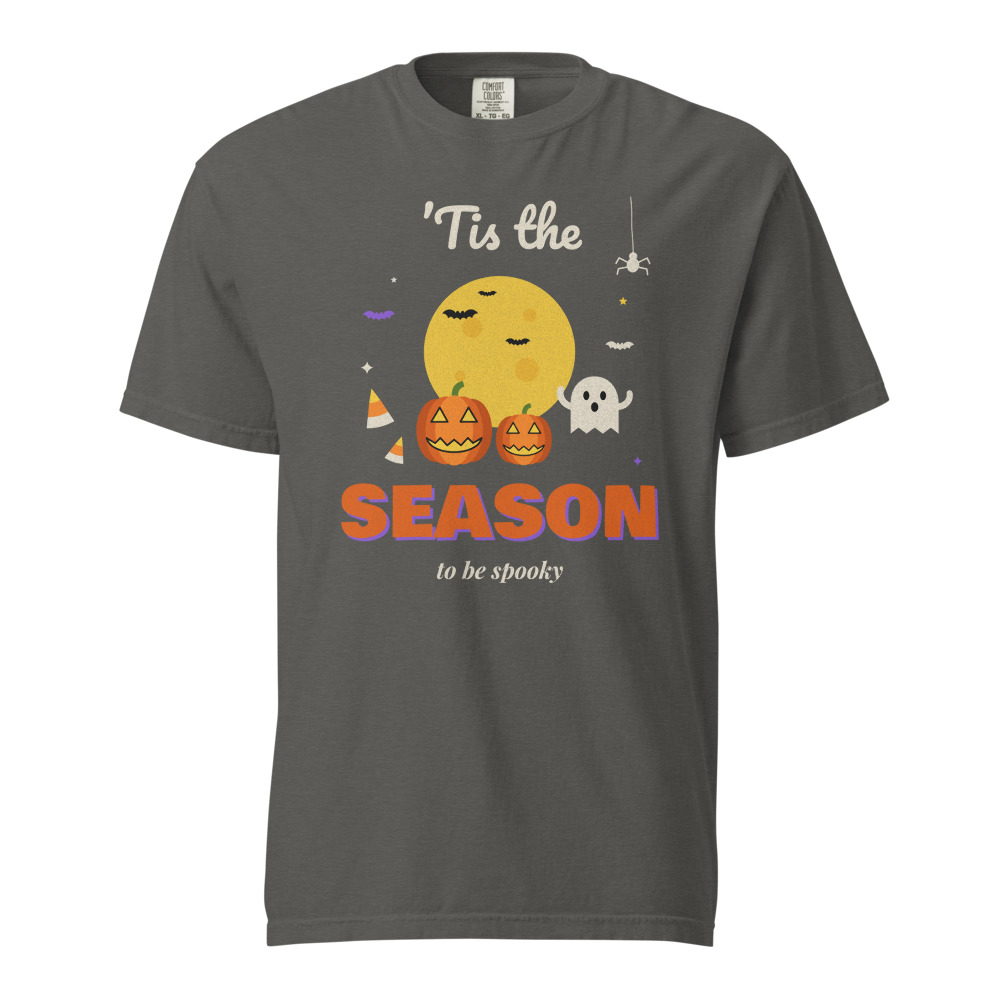 'Tis the Season to Be Spooky Tee in Pepper